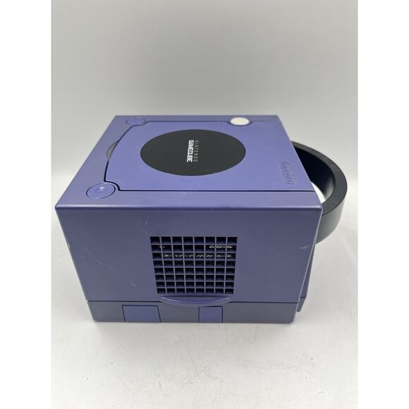 Nintendo GameCube DOL-001 Gaming System - Indigo - TESTED & WORKING - Picture 8 of 13